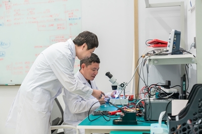 太赫兹测温、纳米喷剂防雾、无人机执勤 宝安智造助力科技战疫